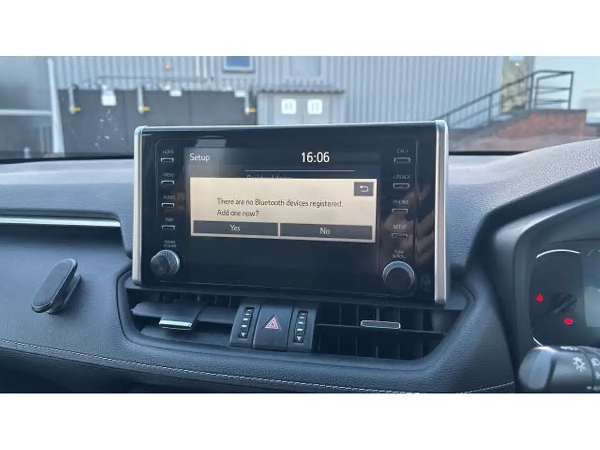 2019-toyota-rav4-25-vvt-i-design-219bhp-big-19