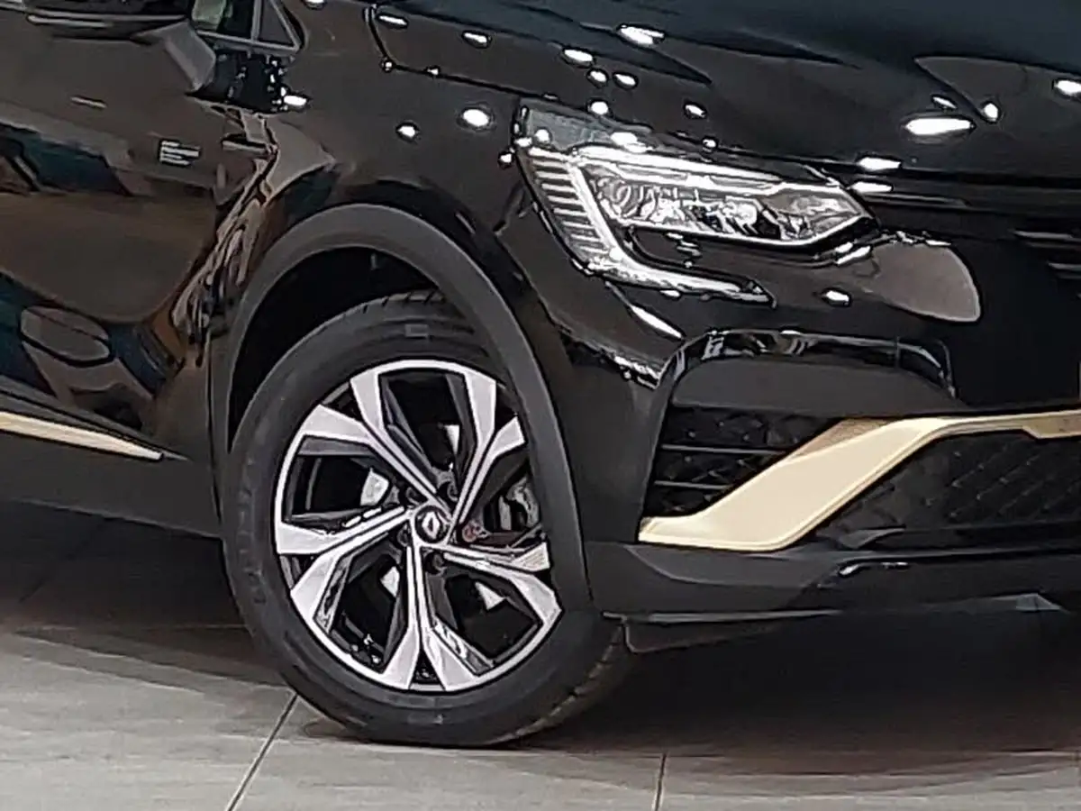 2023-renault-captur-16-e-tech-engineered-145ps-full-big-8