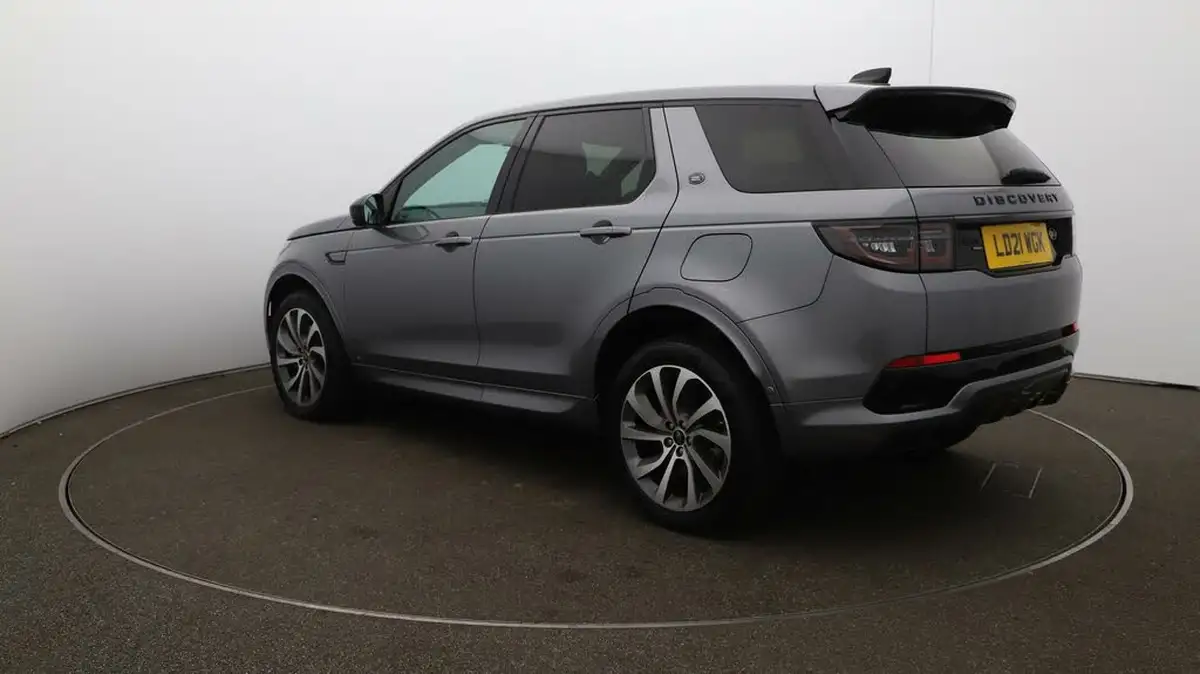 2021-land-rover-discovery-sport-15-p300e-r-dynamic-hse-big-57