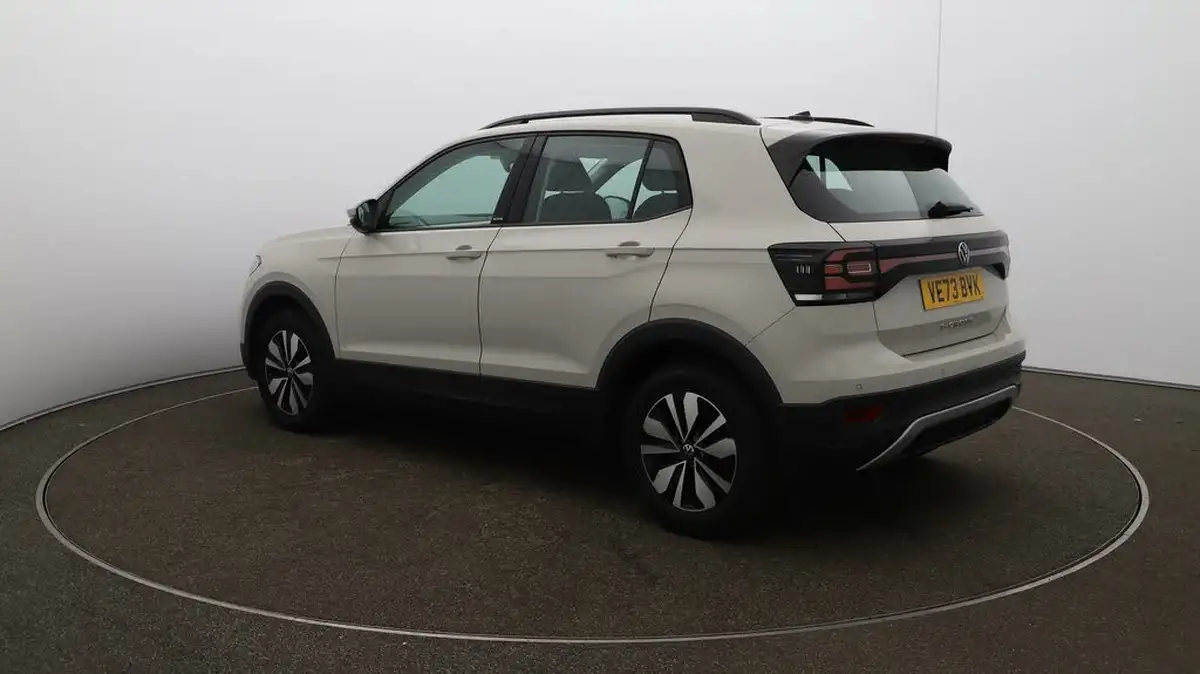 2024-volkswagen-t-cross-10-tsi-move-110ps-dsg-big-57