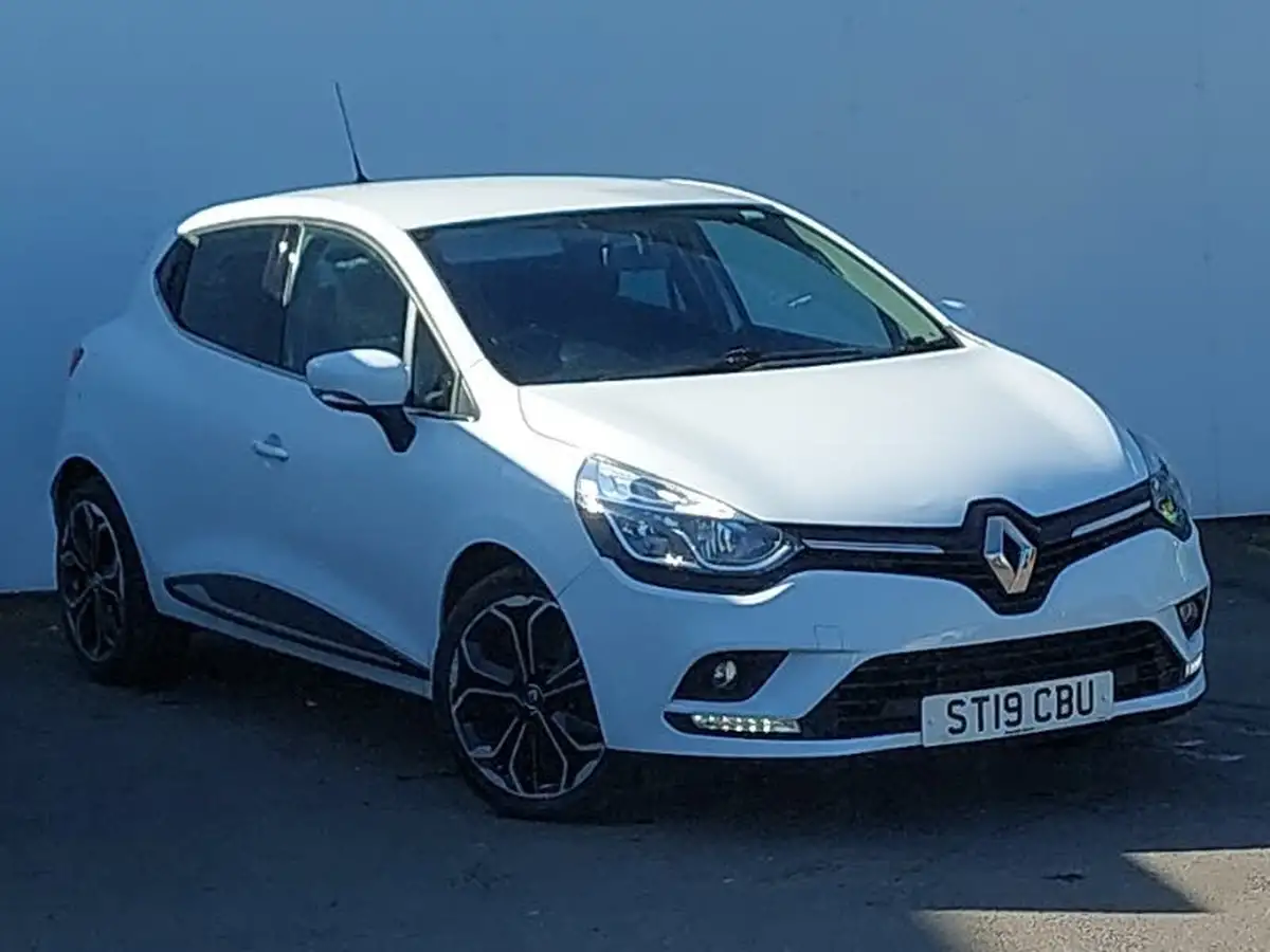 2019-renault-clio-09-tce-iconic-90ps-big-0