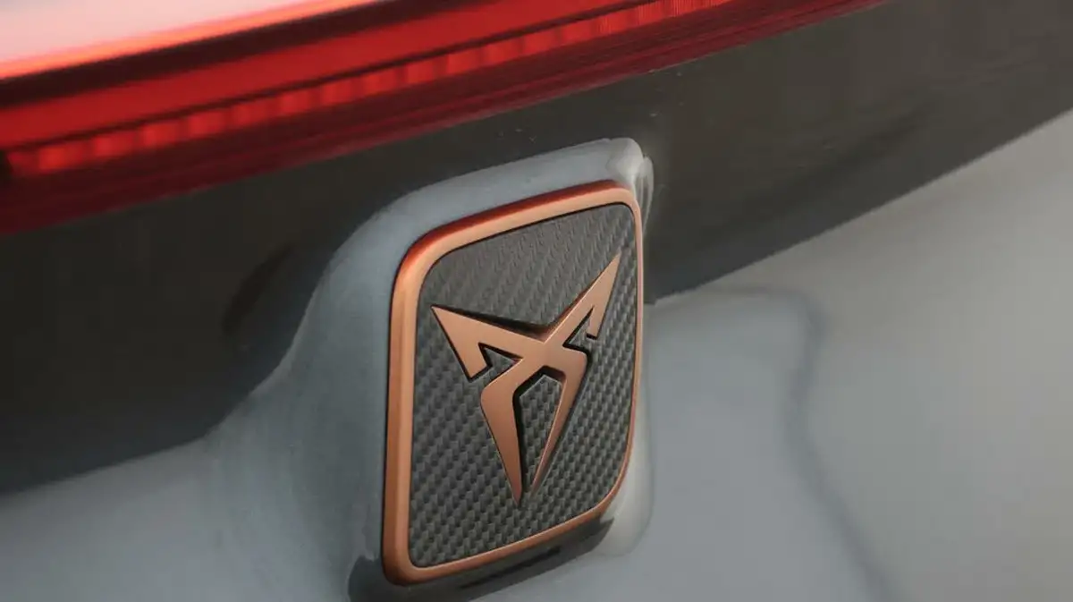 2022-cupra-formentor-15-tsi-v2-dsg-big-21