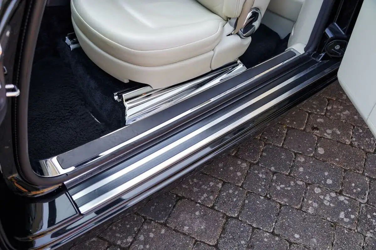 2010-rolls-royce-phantom-67-drophead-big-8
