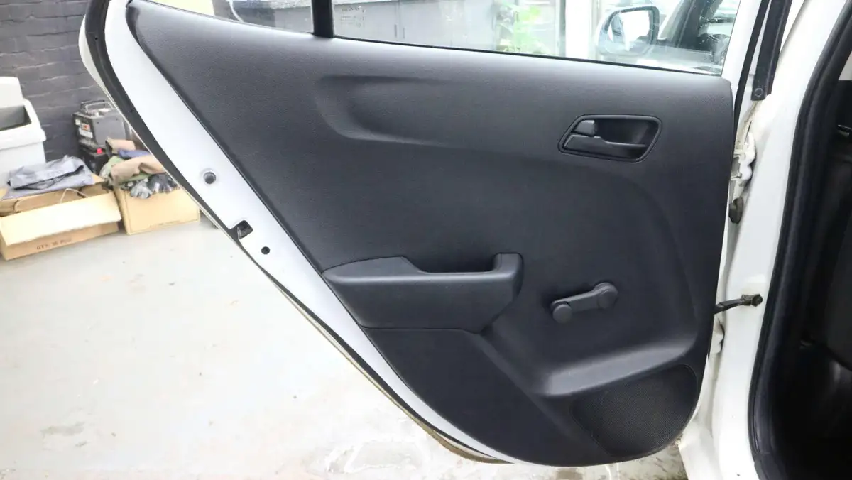 2019-kia-picanto-10-1-isg-adap-big-15