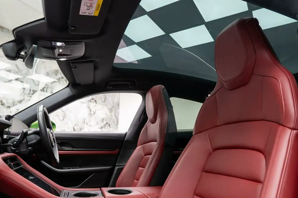 2021-porsche-taycan-e-4s-530ps-big-37