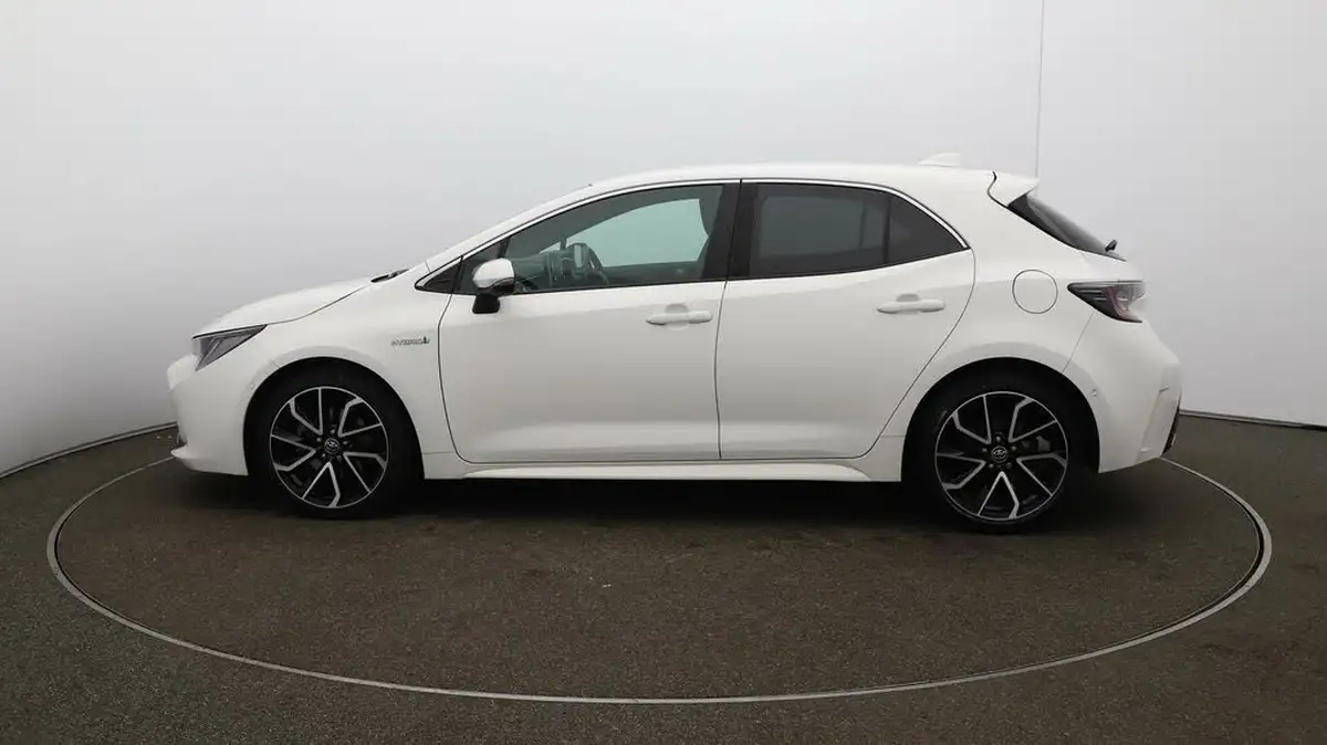 2019-toyota-corolla-20-vvt-i-excel-trk-hatchback-big-55