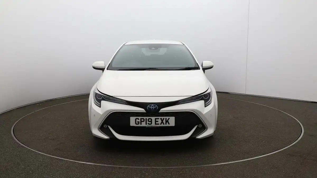 2019-toyota-corolla-20-vvt-i-excel-trk-hatchback-big-31