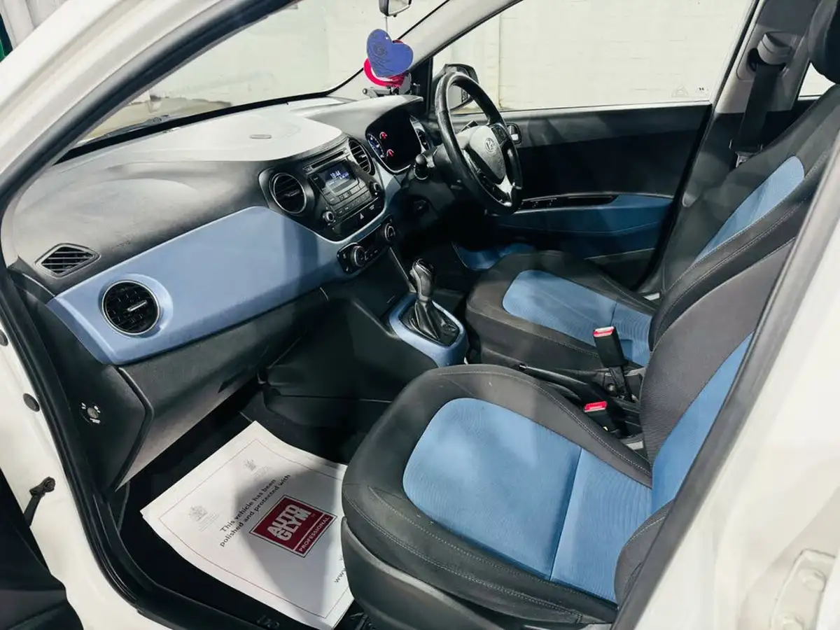 2015-hyundai-i10-12-premium-se-auto-big-11