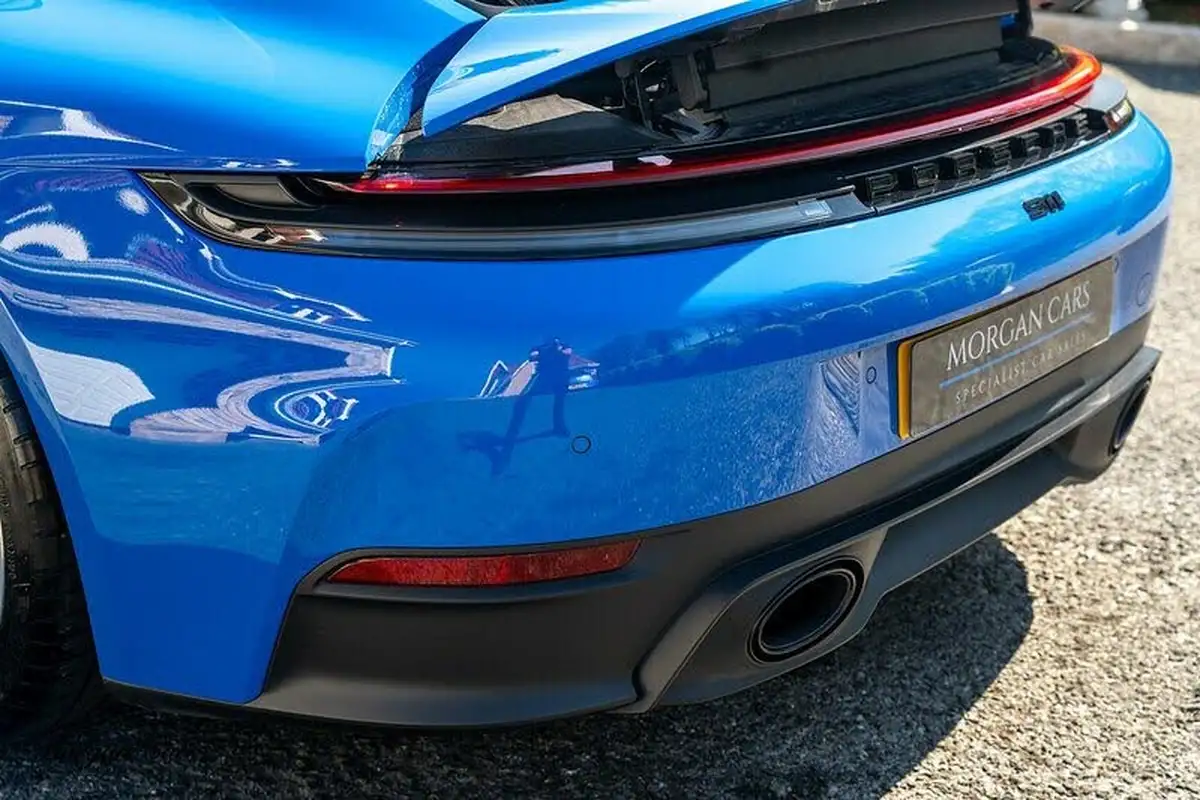 2025-porsche-911-30-carrera-394ps-coupe-big-9