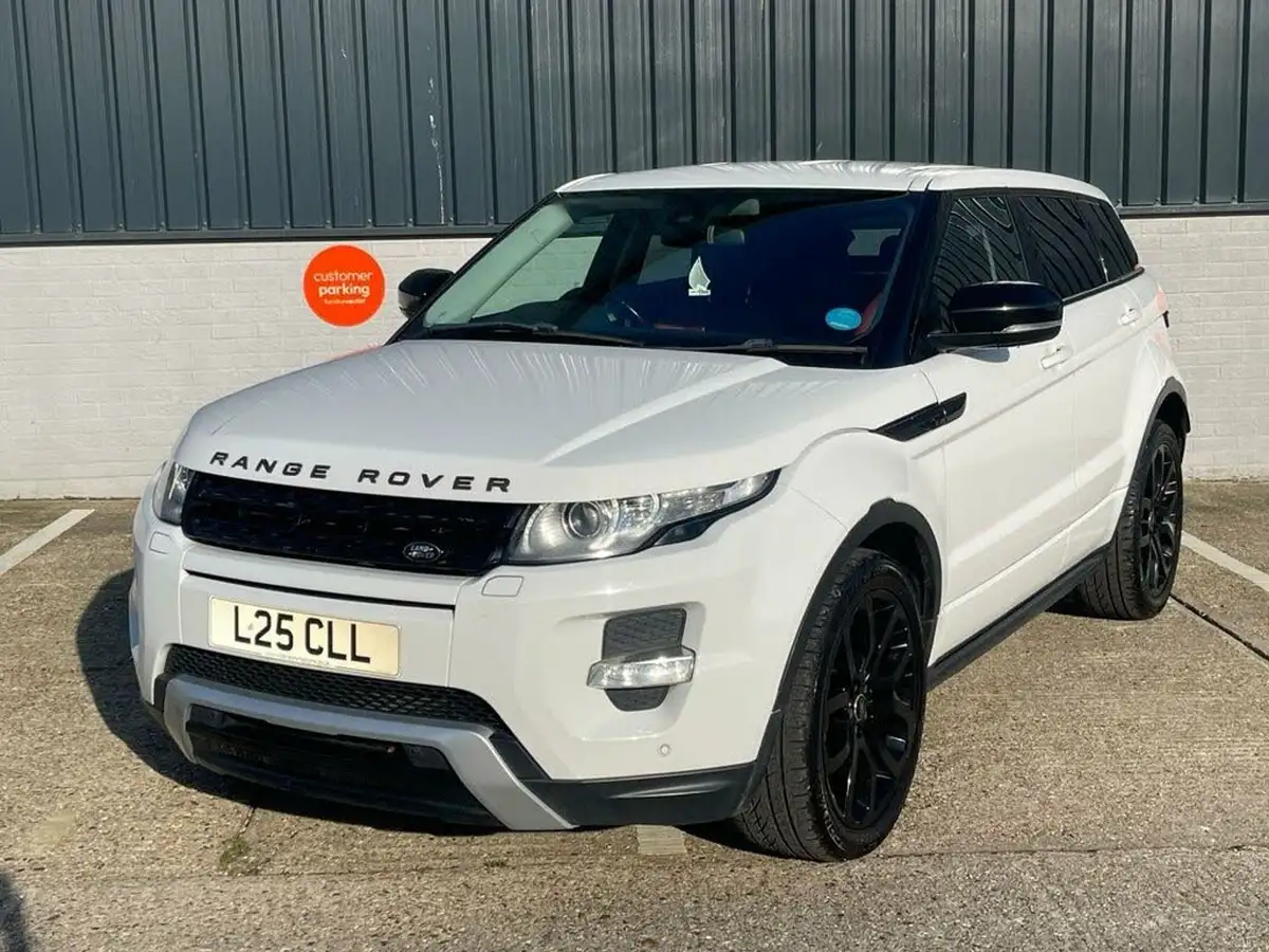 2013-land-rover-range-rover-evoque-22td-dynamic-hatchback-5d-auto-big-36