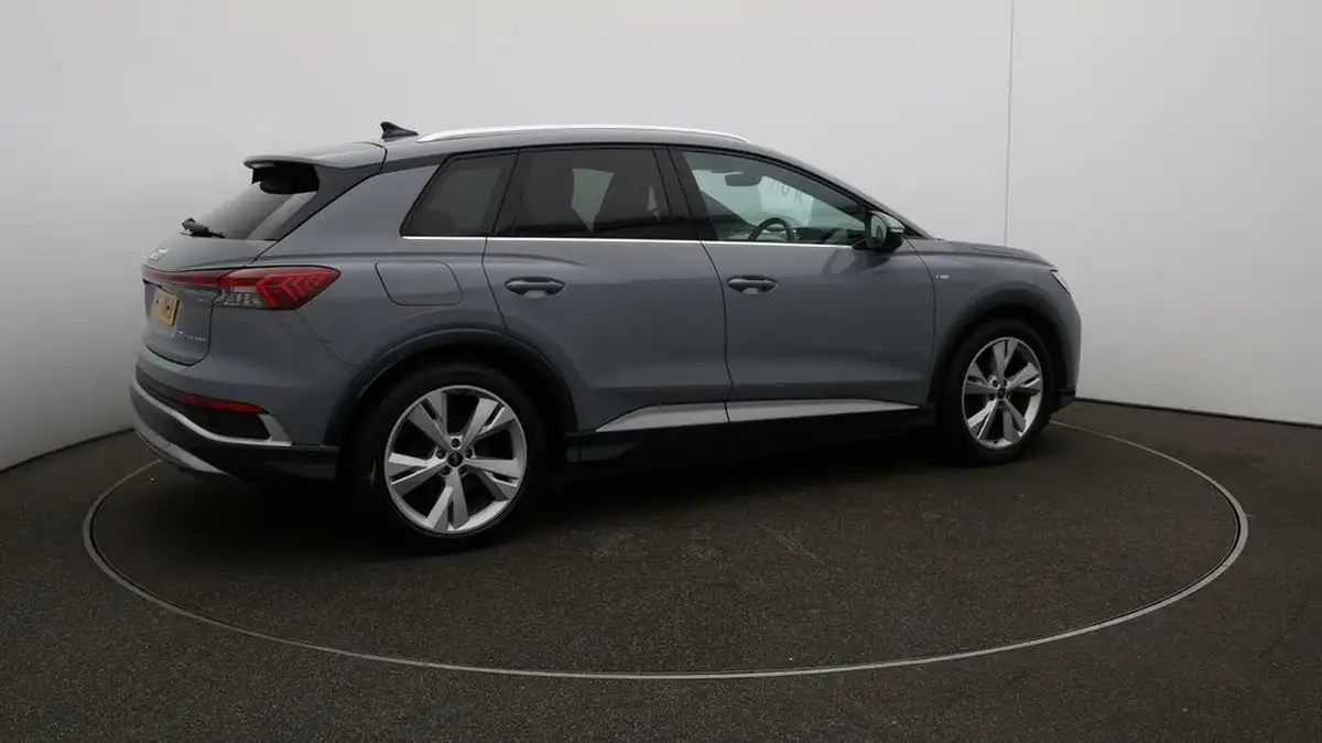 2021-audi-q4-e-tron-35e-s-line-station-wagon-big-46