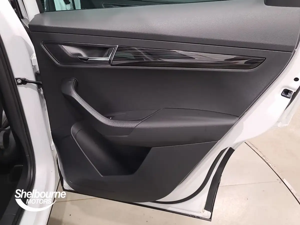 2021-skoda-karoq-15-tsi-se-l-dsg-big-42