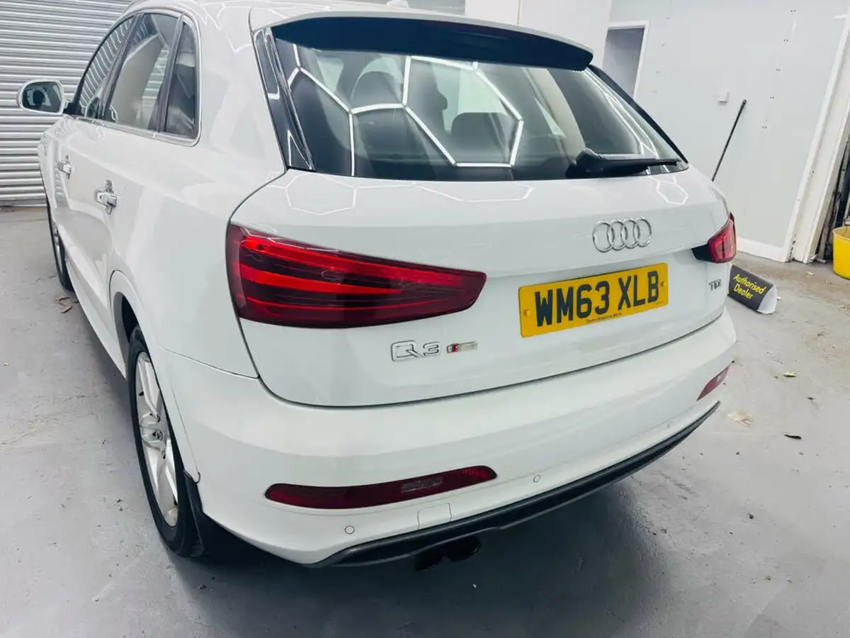 2014-audi-q3-20td-s-line-140ps-big-14