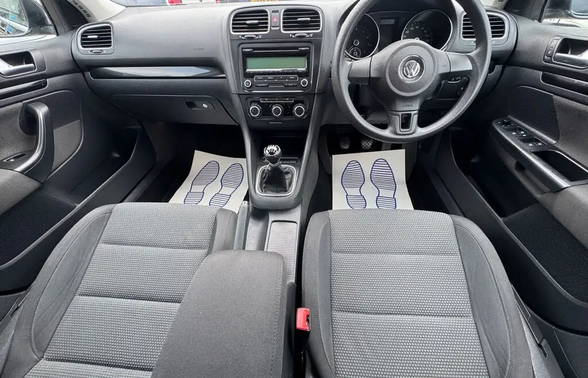 2010-volkswagen-golf-14-se-tsi-122ps-estate-5d-big-13