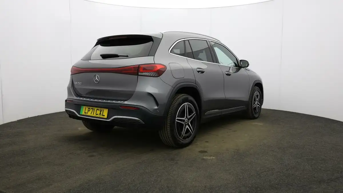 2022-mercedes-benz-eqa-e-eqa-250-amg-line-big-42
