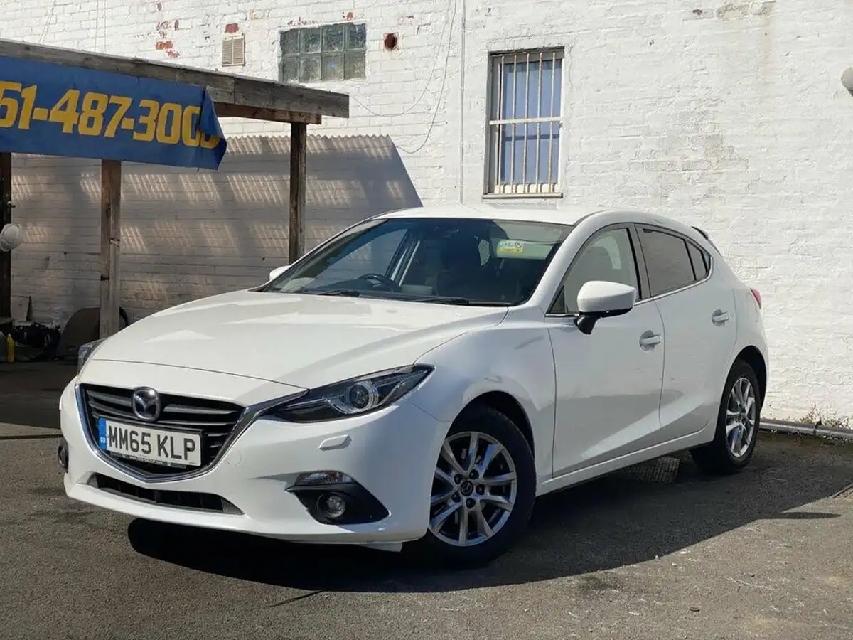 2015-mazda-mazda3-20-se-l-nav-hatchback-5d-big-5