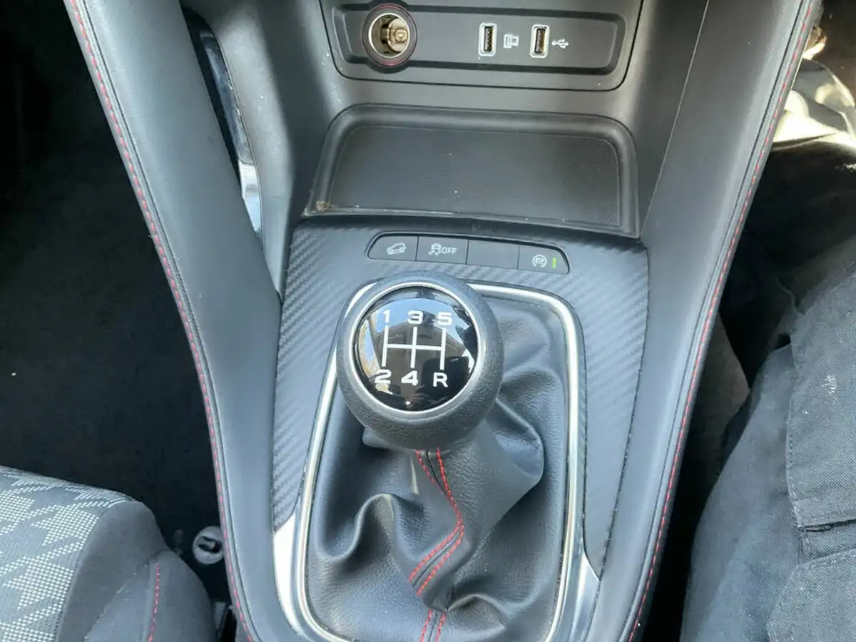 2023-mg-zs-suv-15-vti-tech-excite-big-24