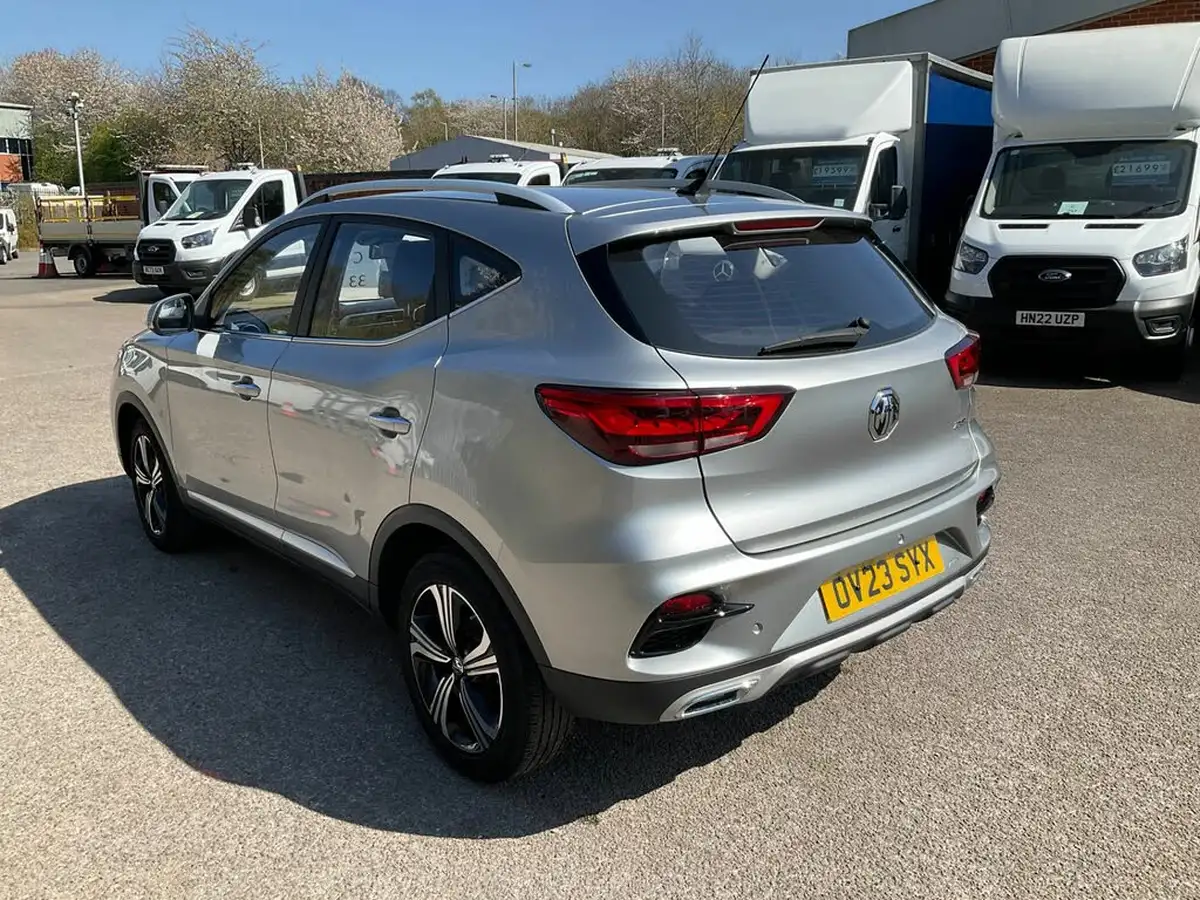 2023-mg-zs-suv-15-vti-tech-excite-big-5