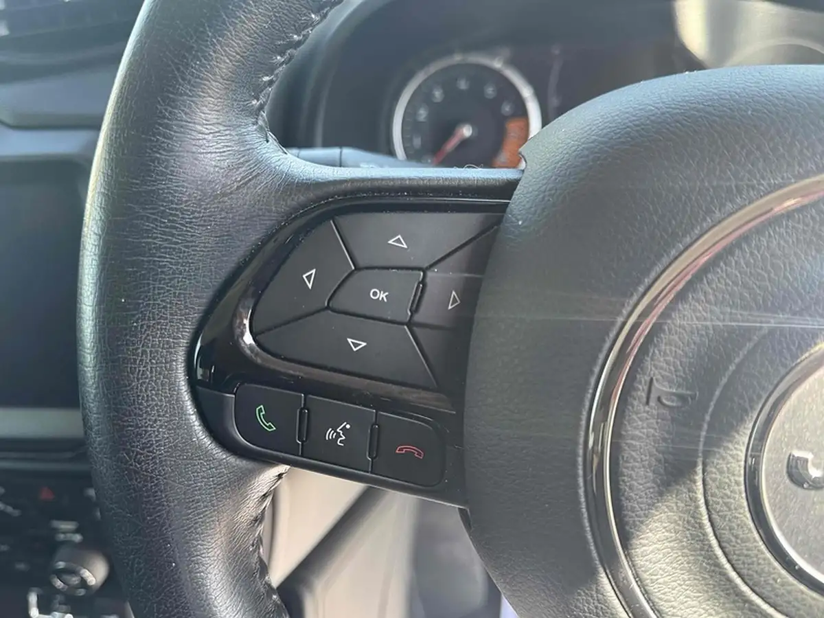 2020-jeep-renegade-10-gse-night-eagle-big-23