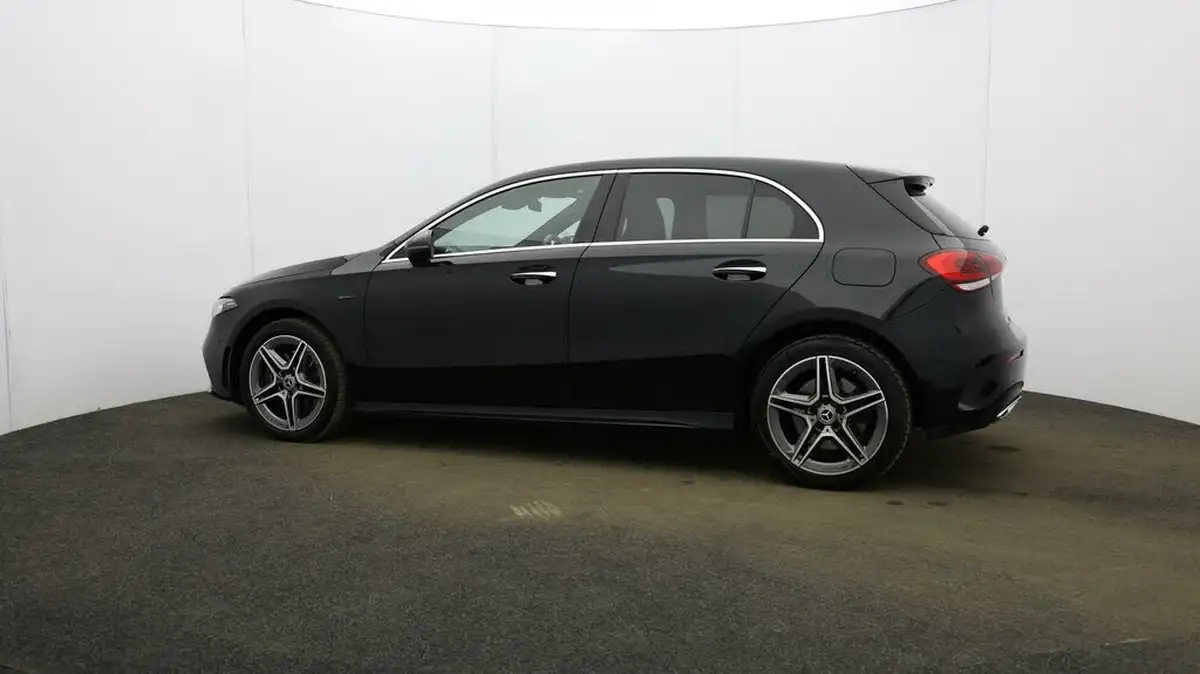 2020-mercedes-benz-a-class-13-a250e-amg-line-premium-hatchback-5d-big-57