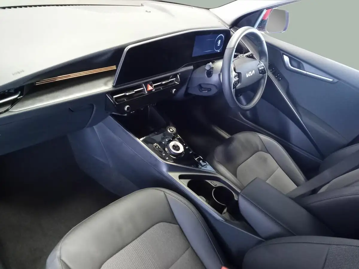 2024-kia-niro-ev-e-3-big-1