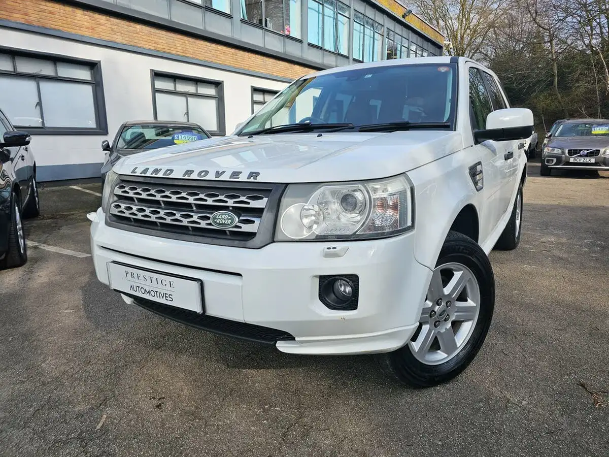 2012-land-rover-freelander-2-big-30