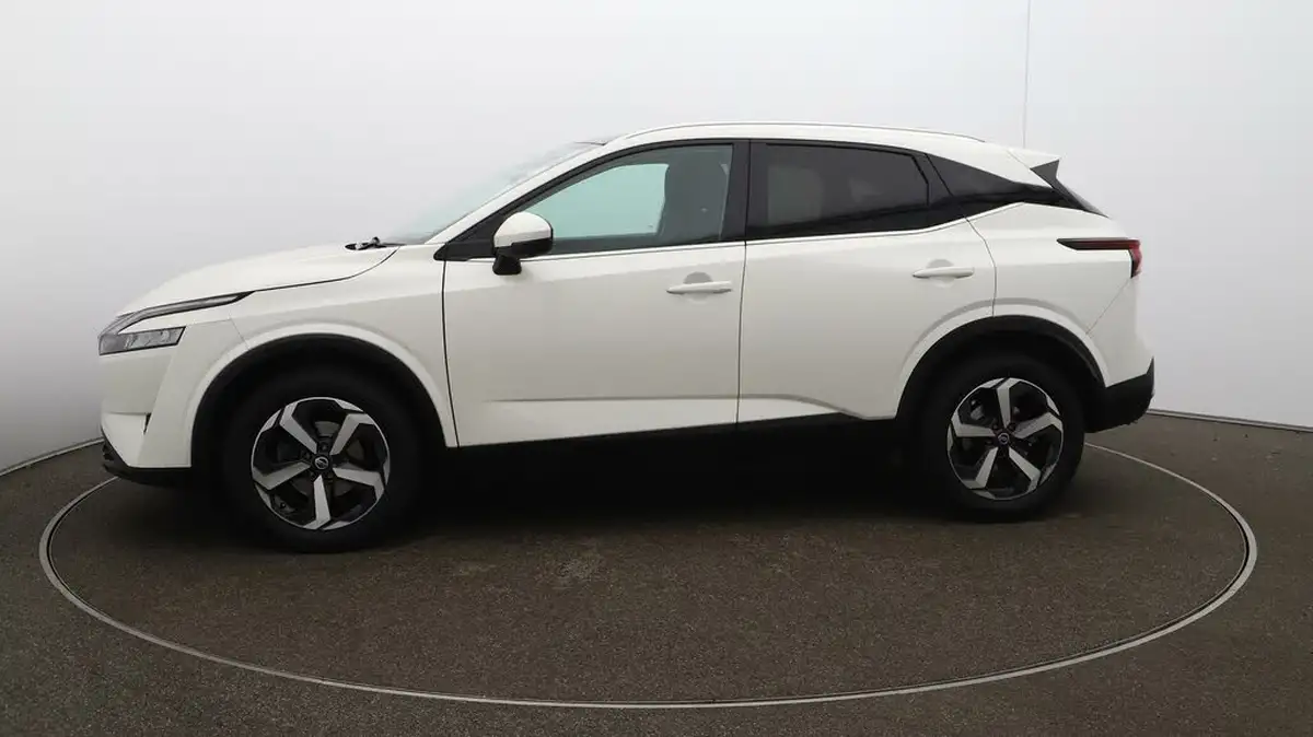 2022-nissan-qashqai-13-dig-t-n-connecta-160ps-auto-big-4