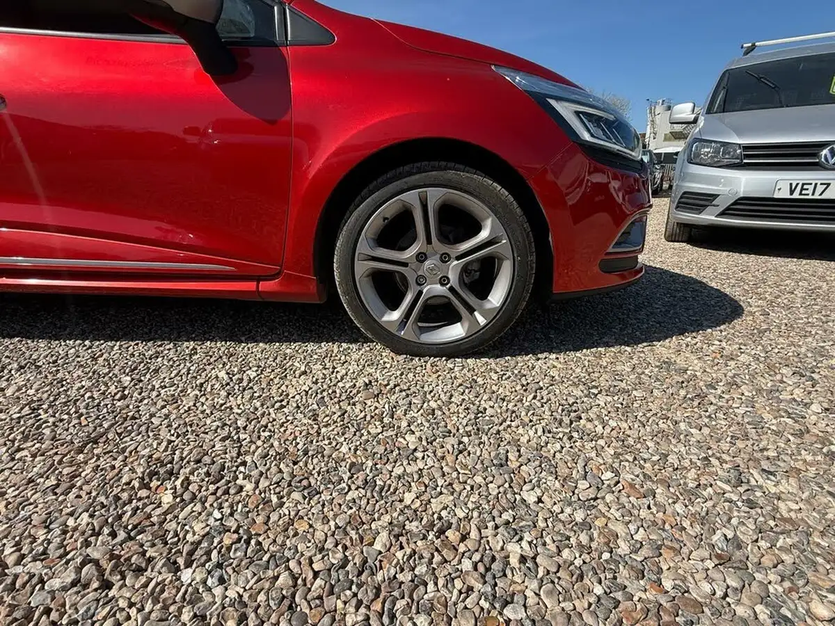 2018-renault-clio-15dci-dynamique-s-nav-90bhp-big-55