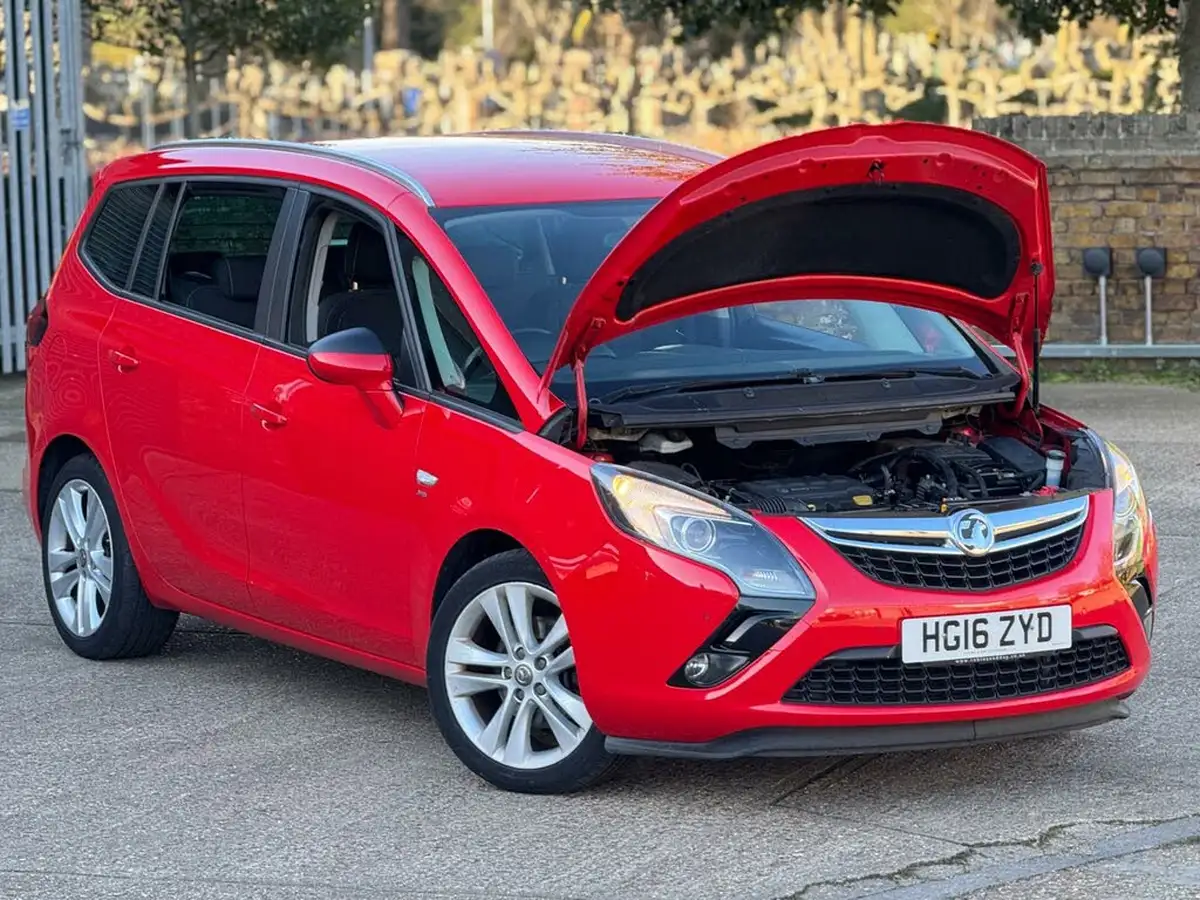 2016-vauxhall-zafira-tourer-14i-16v-turbo-sri-big-49