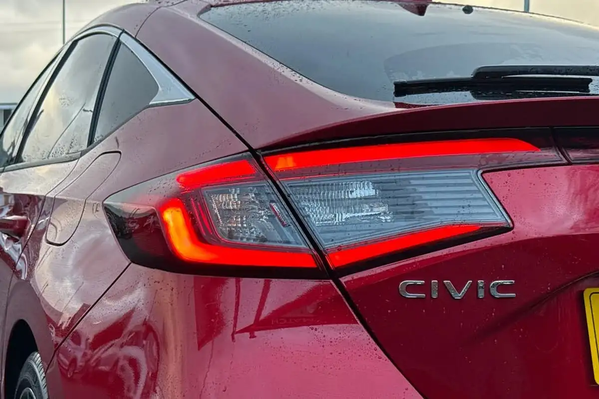 2023-honda-civic-20-i-mmd-advance-big-38