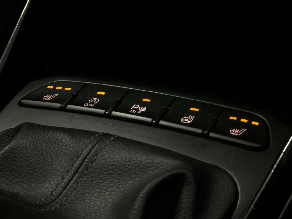 2018-kia-stonic-10-t-gdi-4-big-17