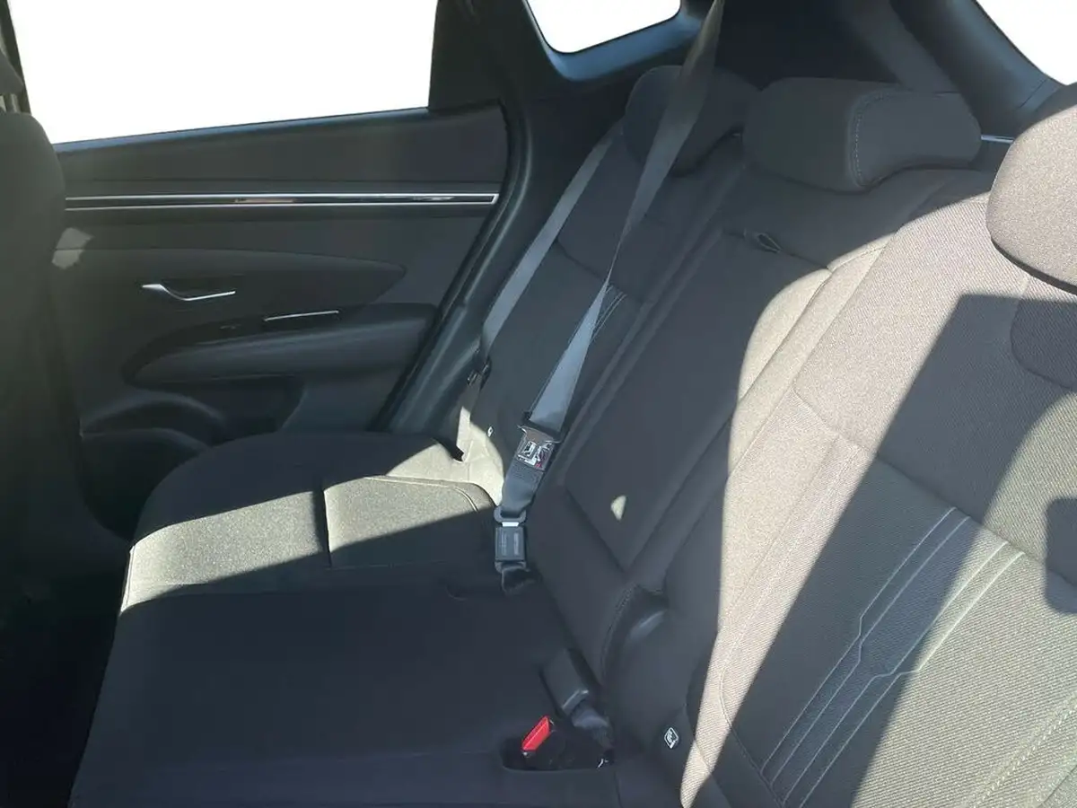 2022-hyundai-tucson-16-t-gdi-premium-230ps-hybrid-auto-big-10