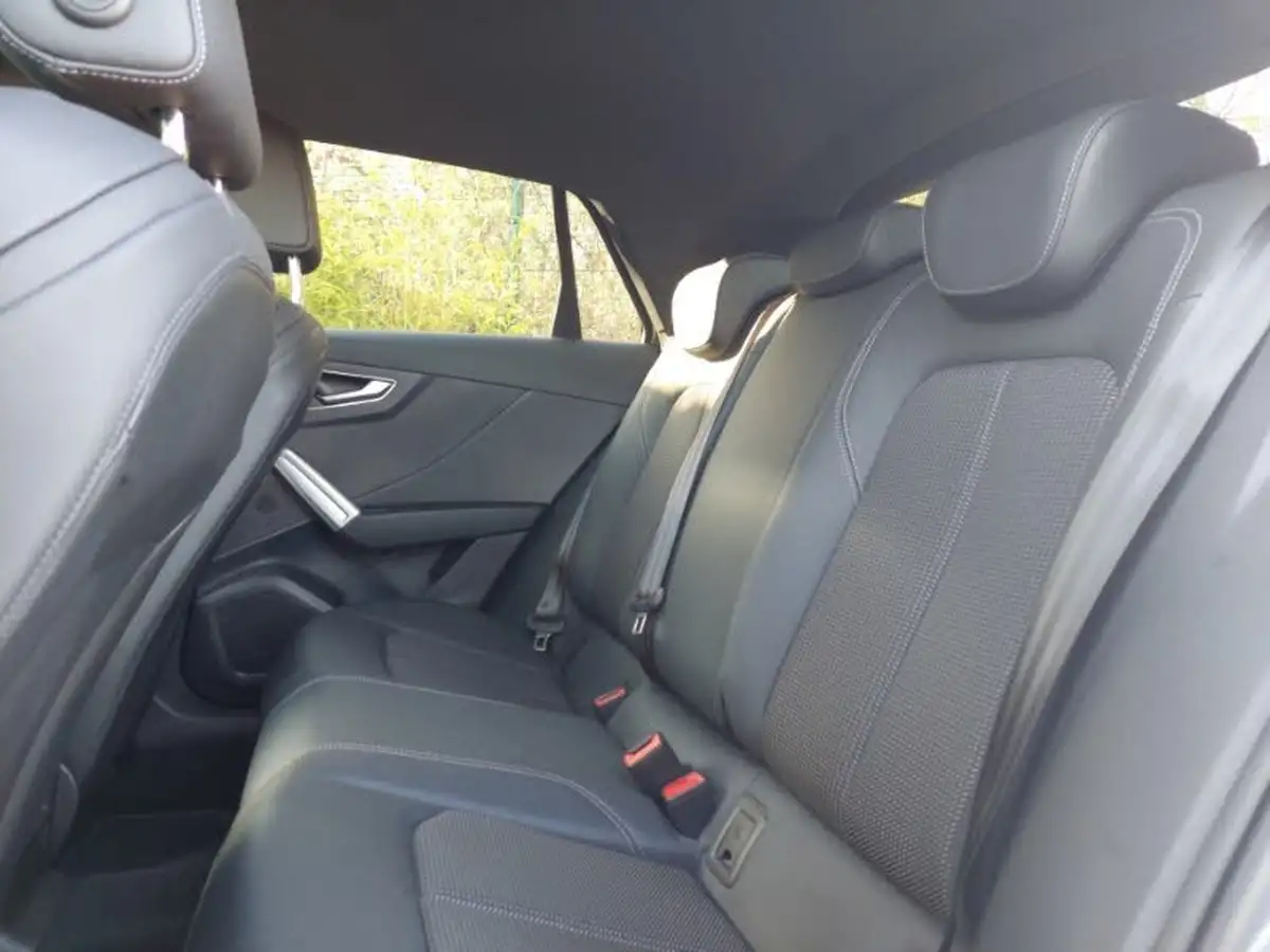 2022-audi-q2-15-35-tfsi-s-line-tronic-big-5