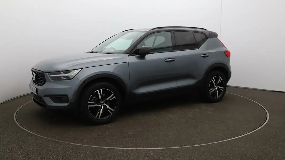 2018-volvo-xc40-20td-d4-r-design-big-62