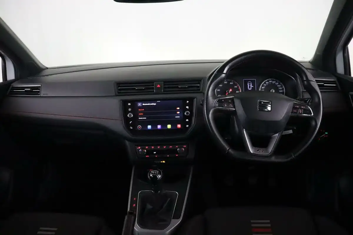 2021-seat-arona-10-tsi-fr-110ps-big-13