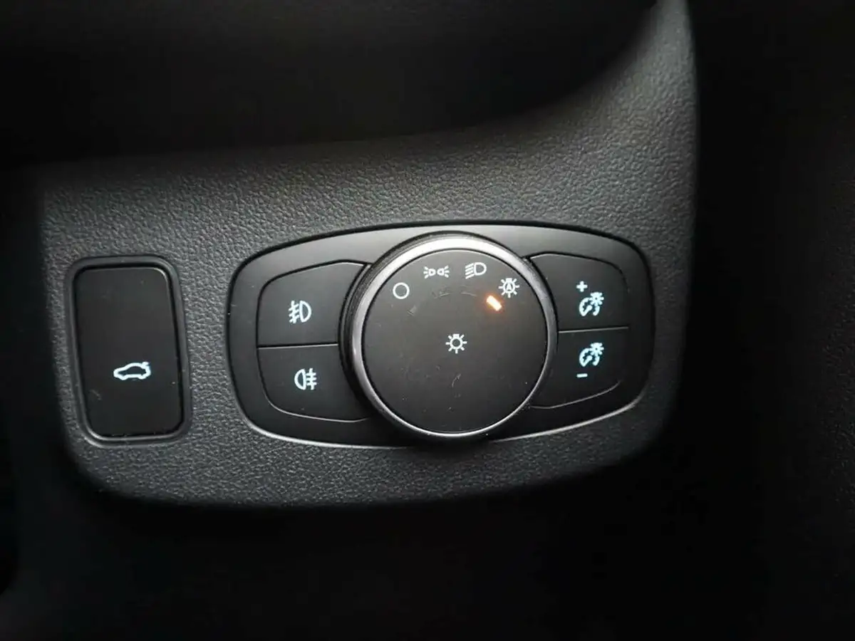 2020-ford-puma-suv-10-st-line-x-first-edition-125ps-big-25