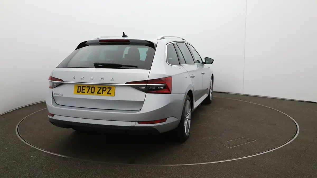 2020-skoda-superb-20tdi-se-l-150ps-estate-dsg-big-47