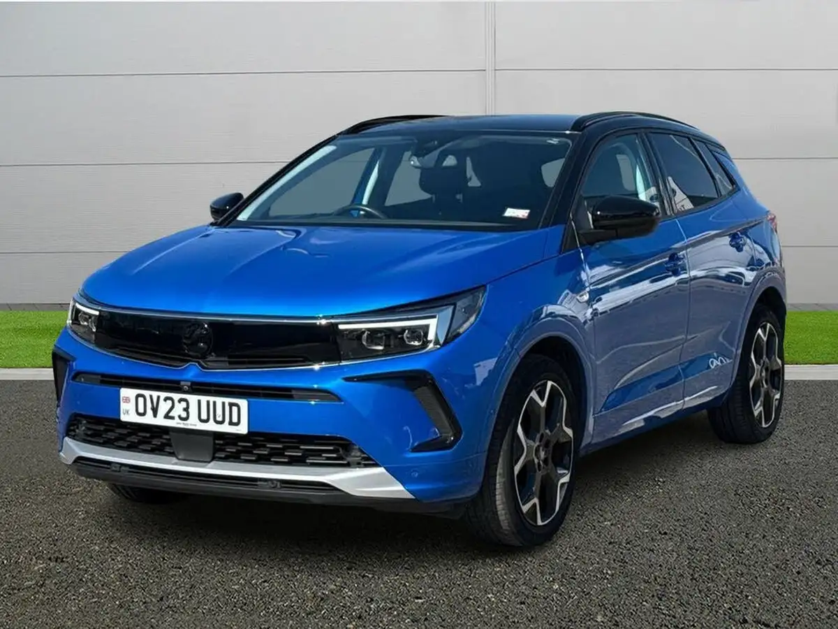 2023-vauxhall-grandland-12-ultimate-130ps-auto-big-2