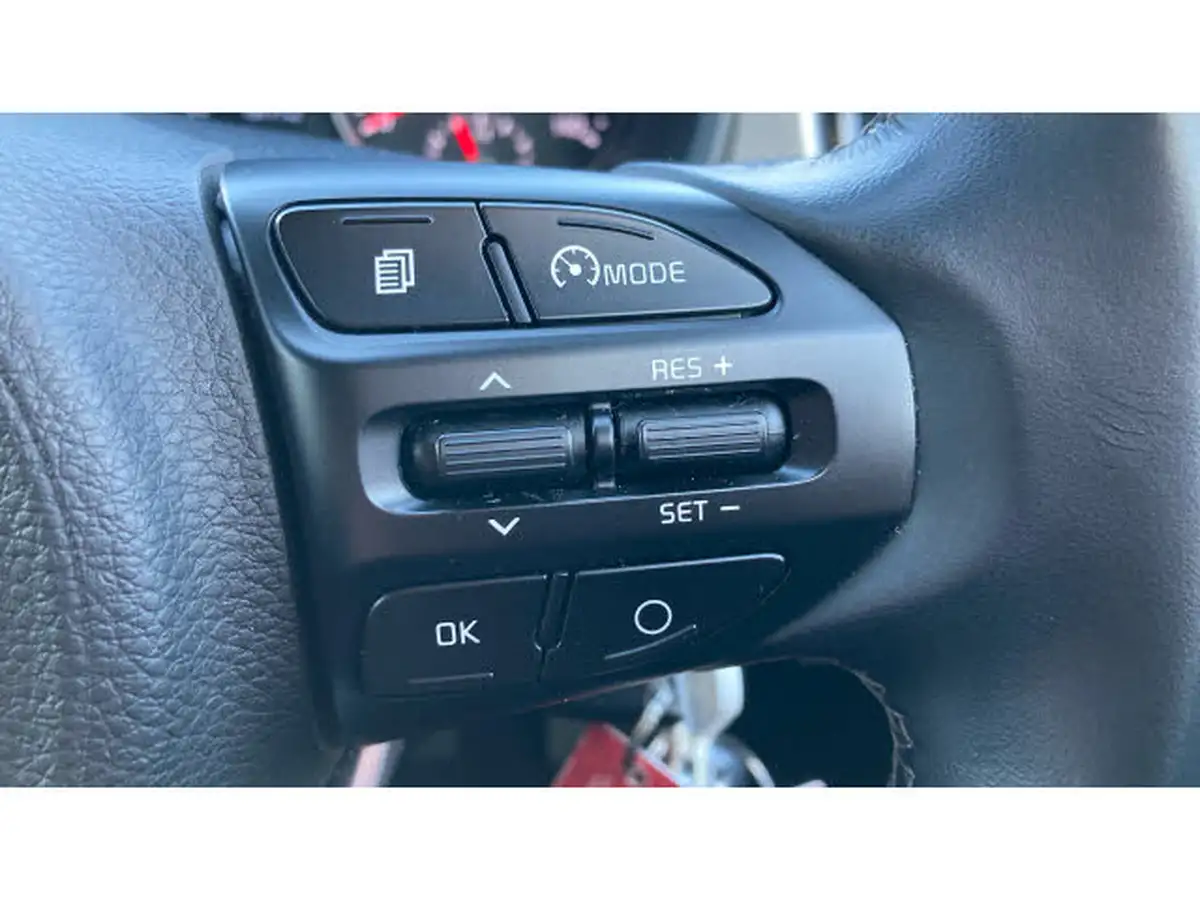 2020-kia-rio-125-2-big-22