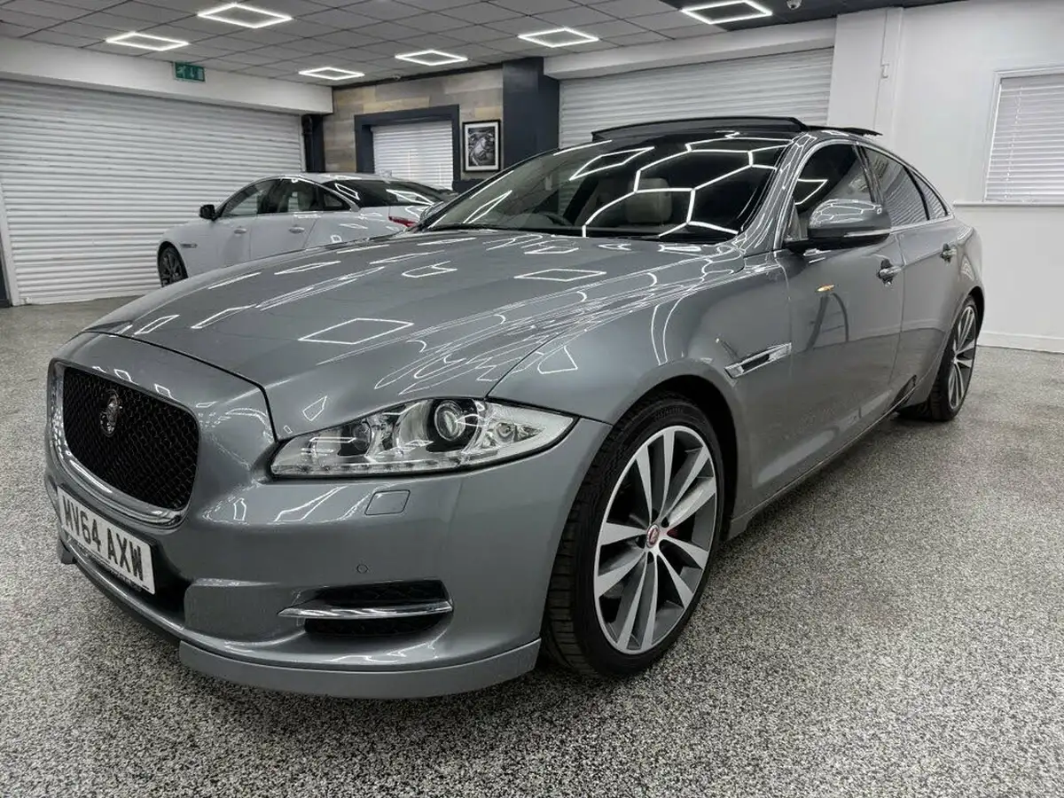 2014-jaguar-xj-series-30td-xj-portfolio-swb-auto-big-6