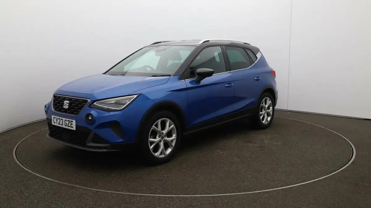 2023-seat-arona-10-tsi-fr-big-3