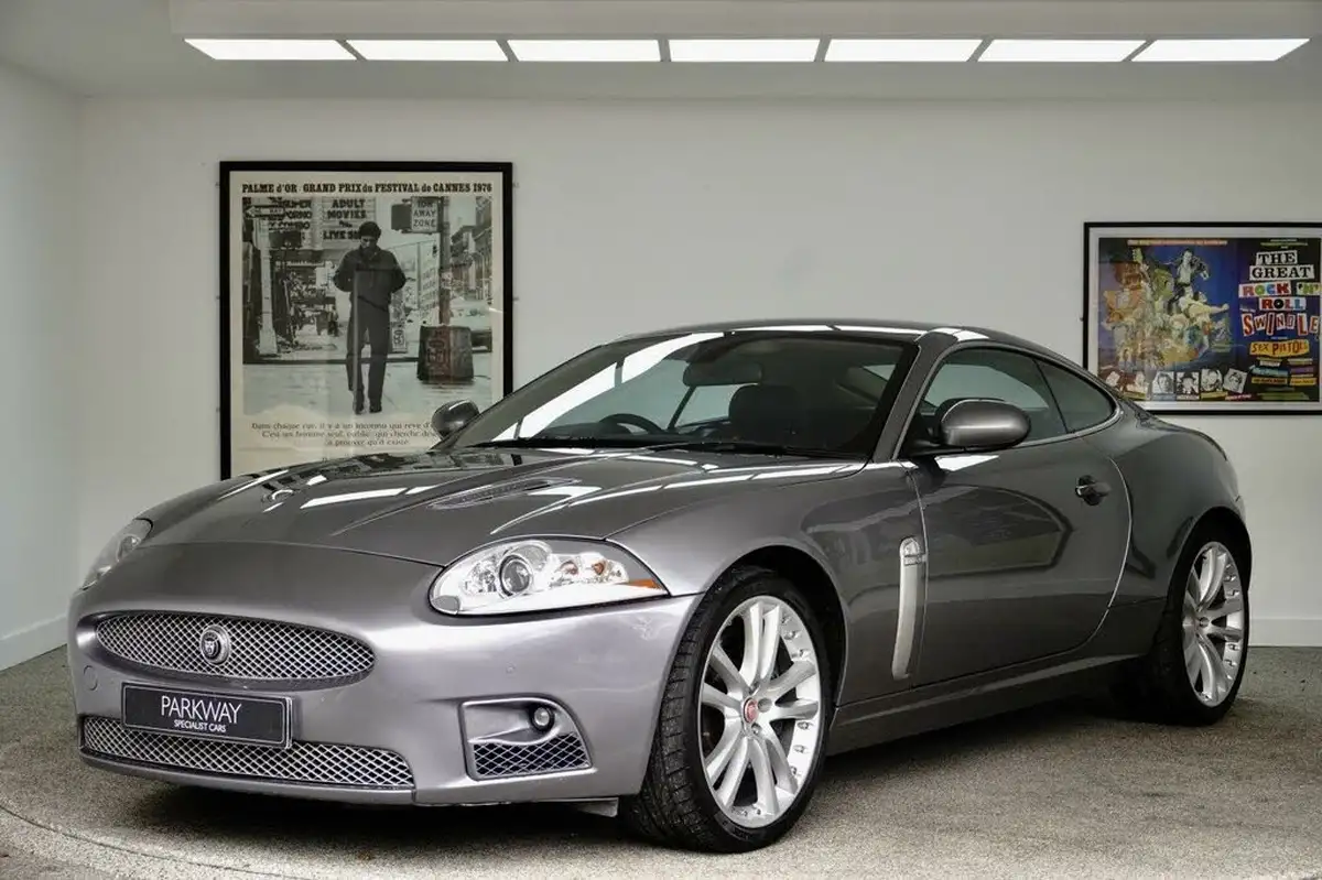2007-jaguar-xkr-42-coupe-big-19