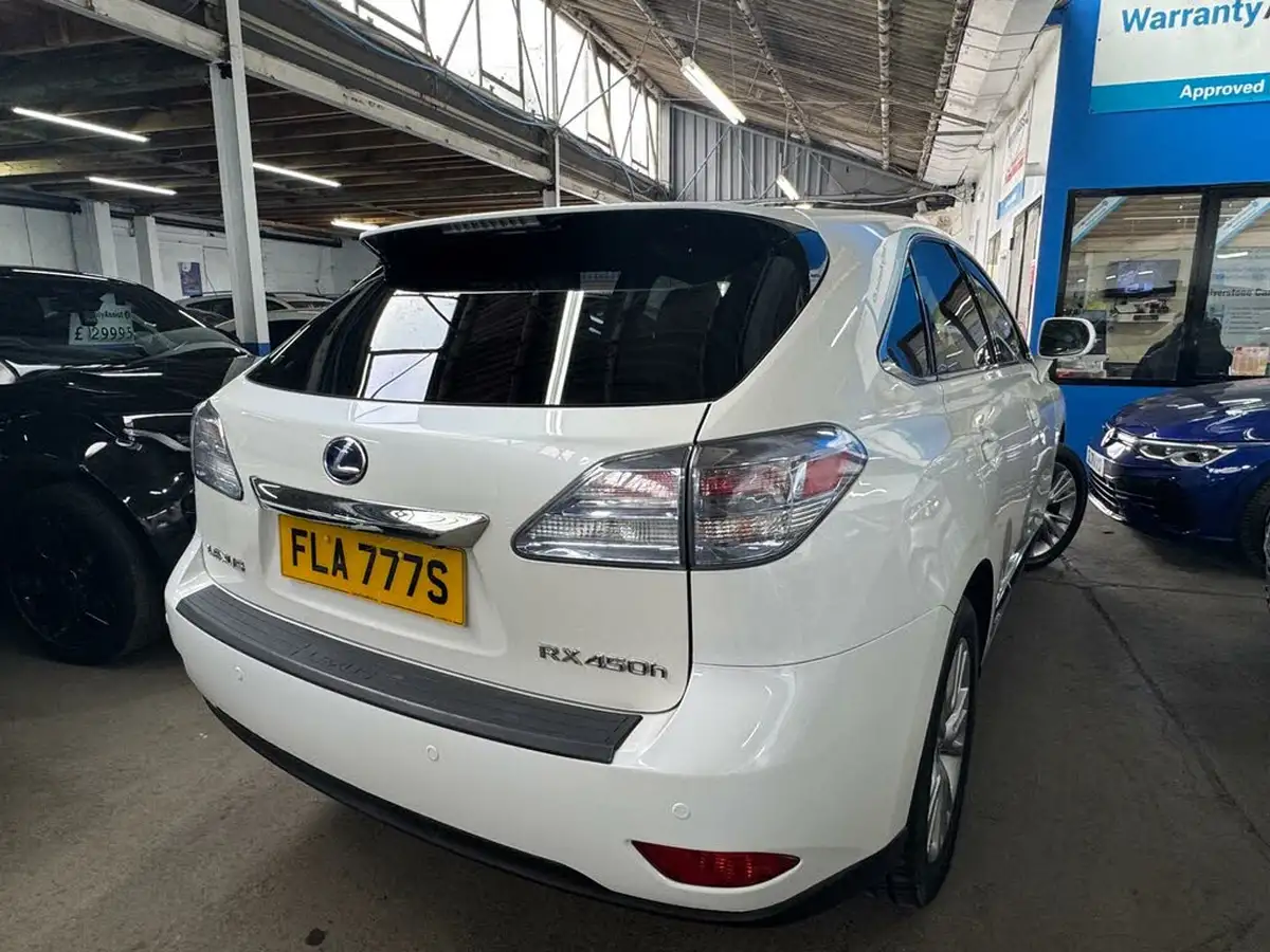 2010-lexus-rx-350-35-big-11