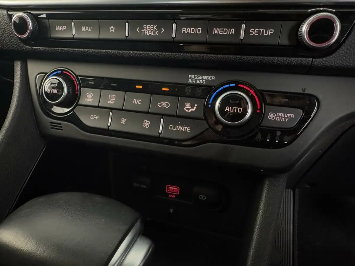 2020-kia-niro-16-gdi-4-big-33