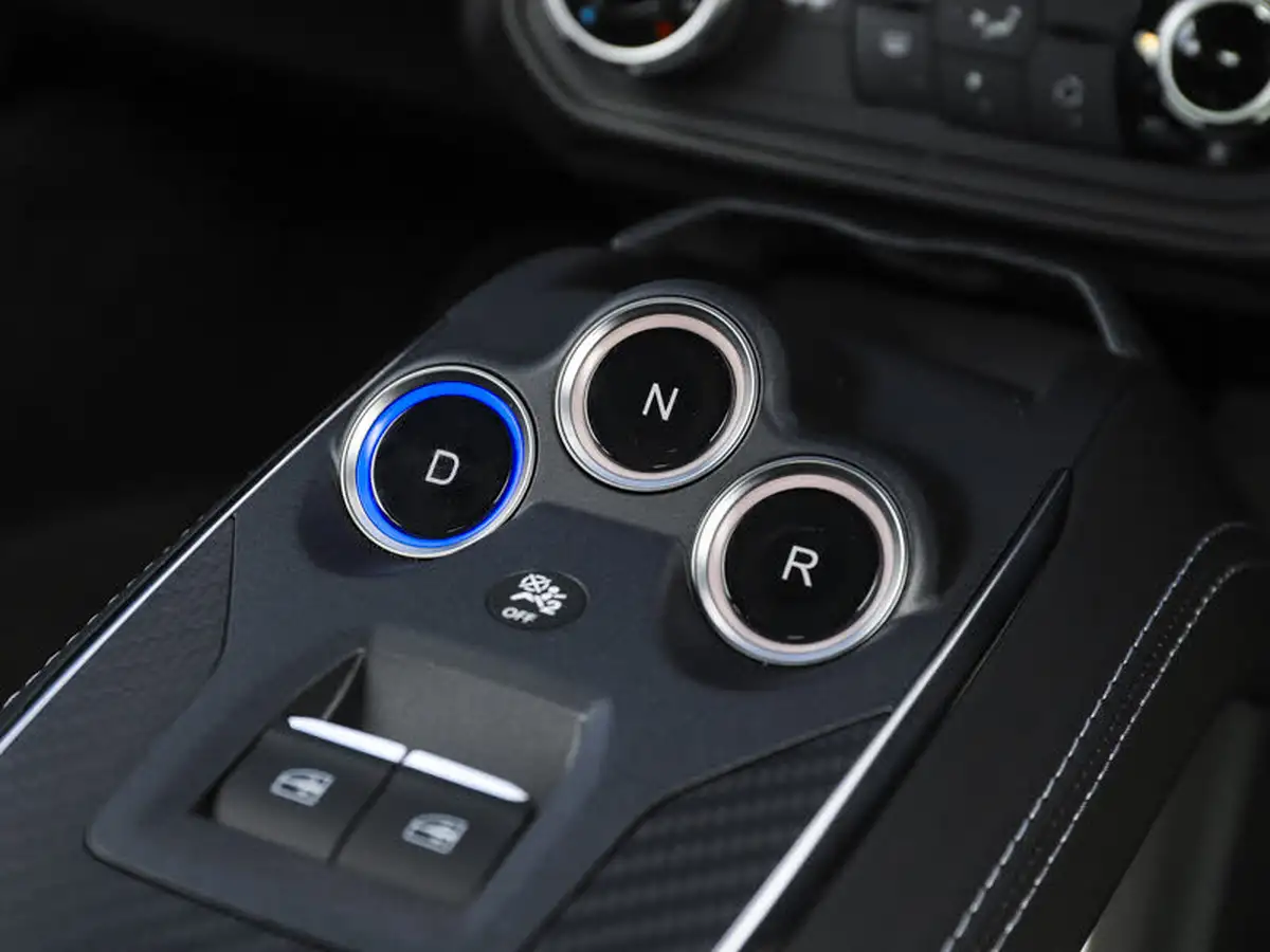 2024-alpine-a110-18-t-no-trim-big-13