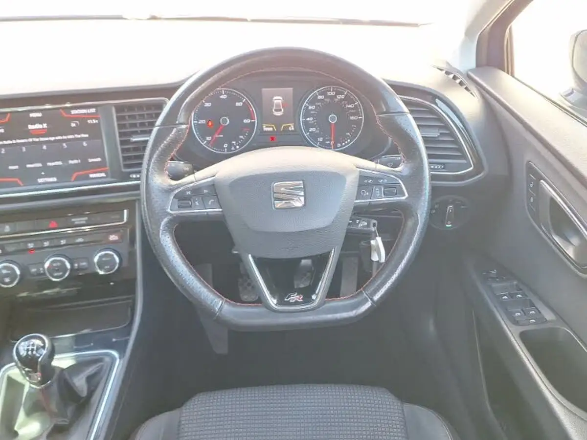 2017-seat-leon-20tdi-fr-technology-150ps-hatchback-5d-big-6