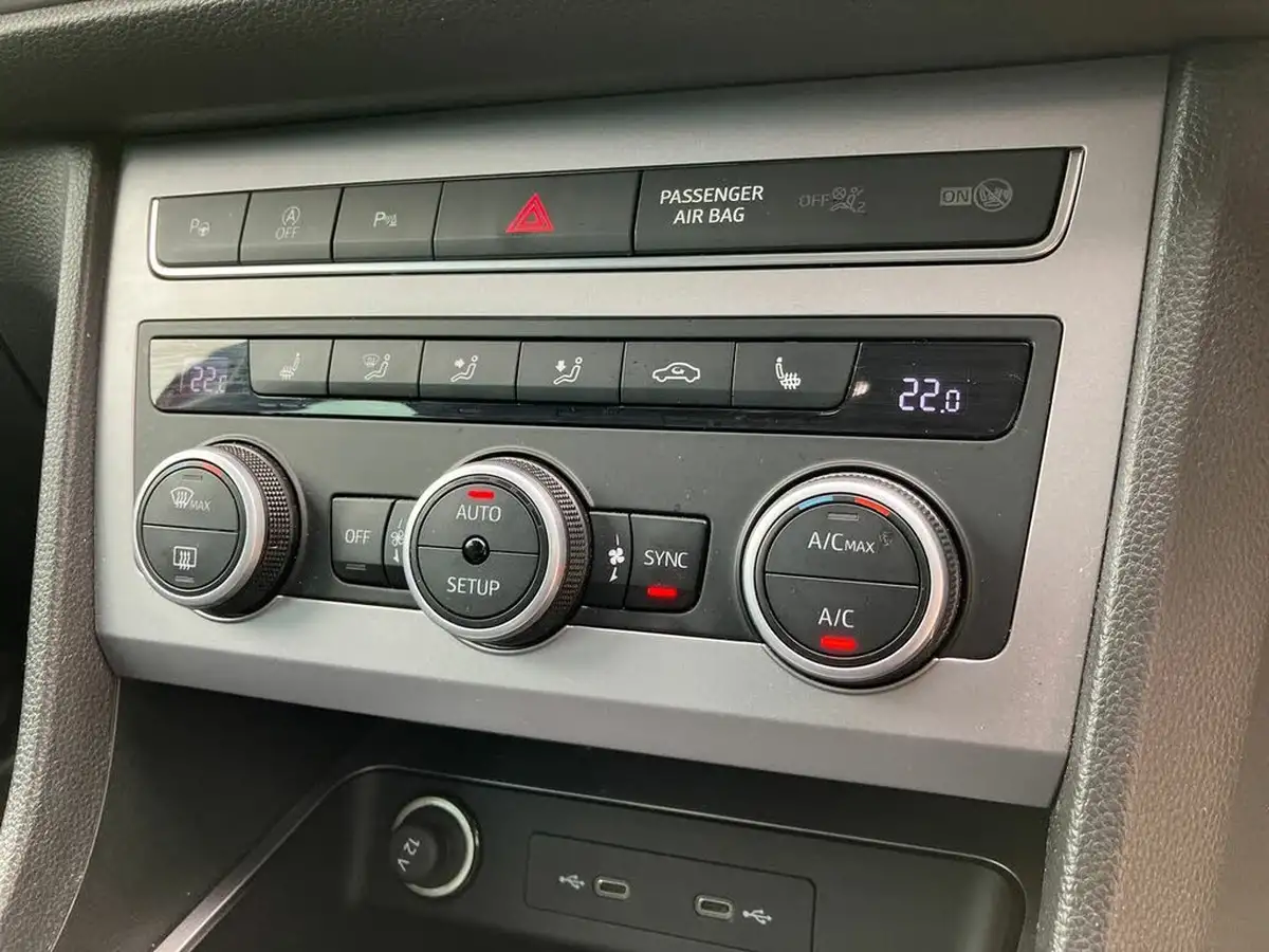 2021-seat-ateca-15-tsi-evo-fr-sport-dsg-big-11