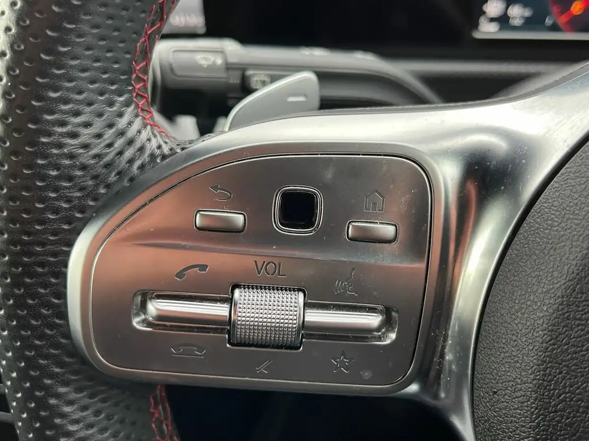 2021-mercedes-benz-a-class-13-a180-amg-line-hatchback-5d-7g-dct-big-21