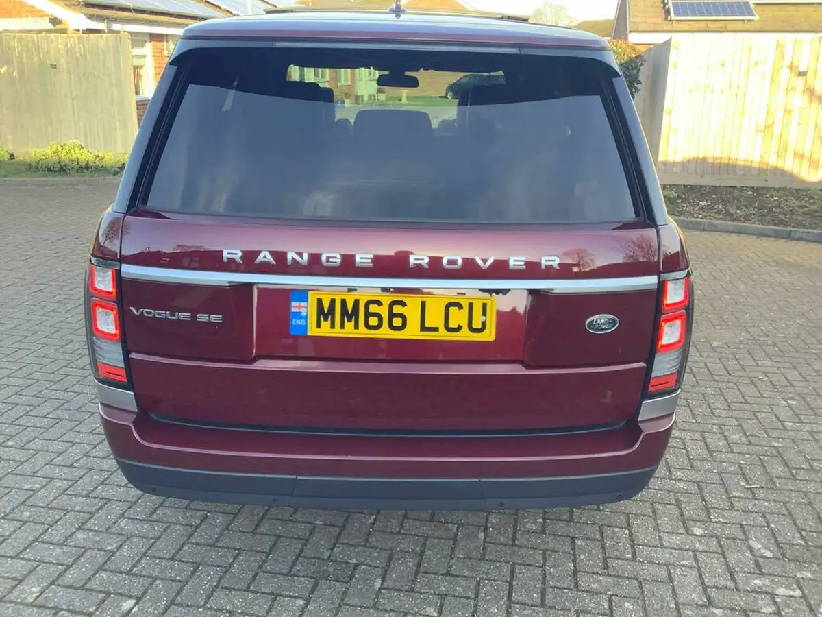 2017-land-rover-range-rover-30tdv6-vogue-se-258bhp-awd-big-7