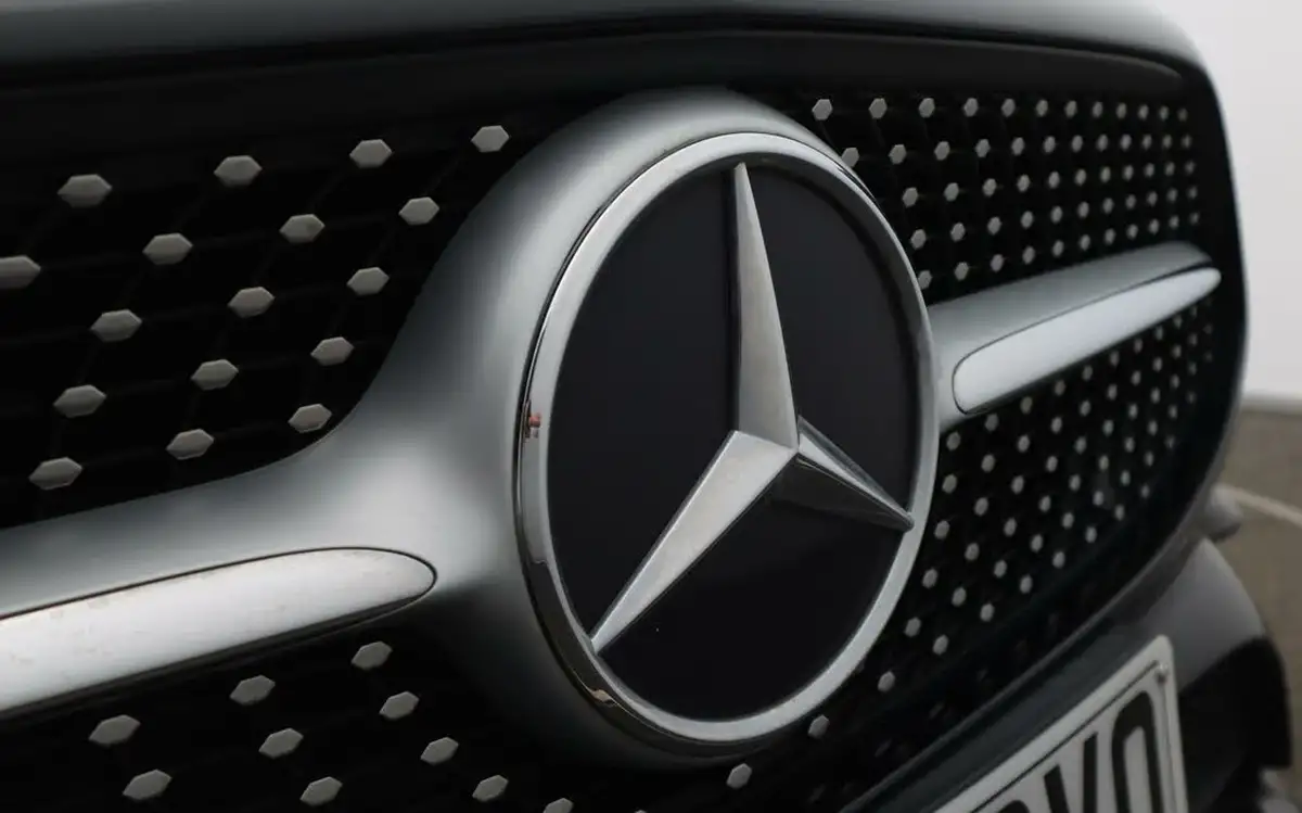 2020-mercedes-benz-cla-13-cla-200-amg-line-coupe-4d-7g-dct-big-22